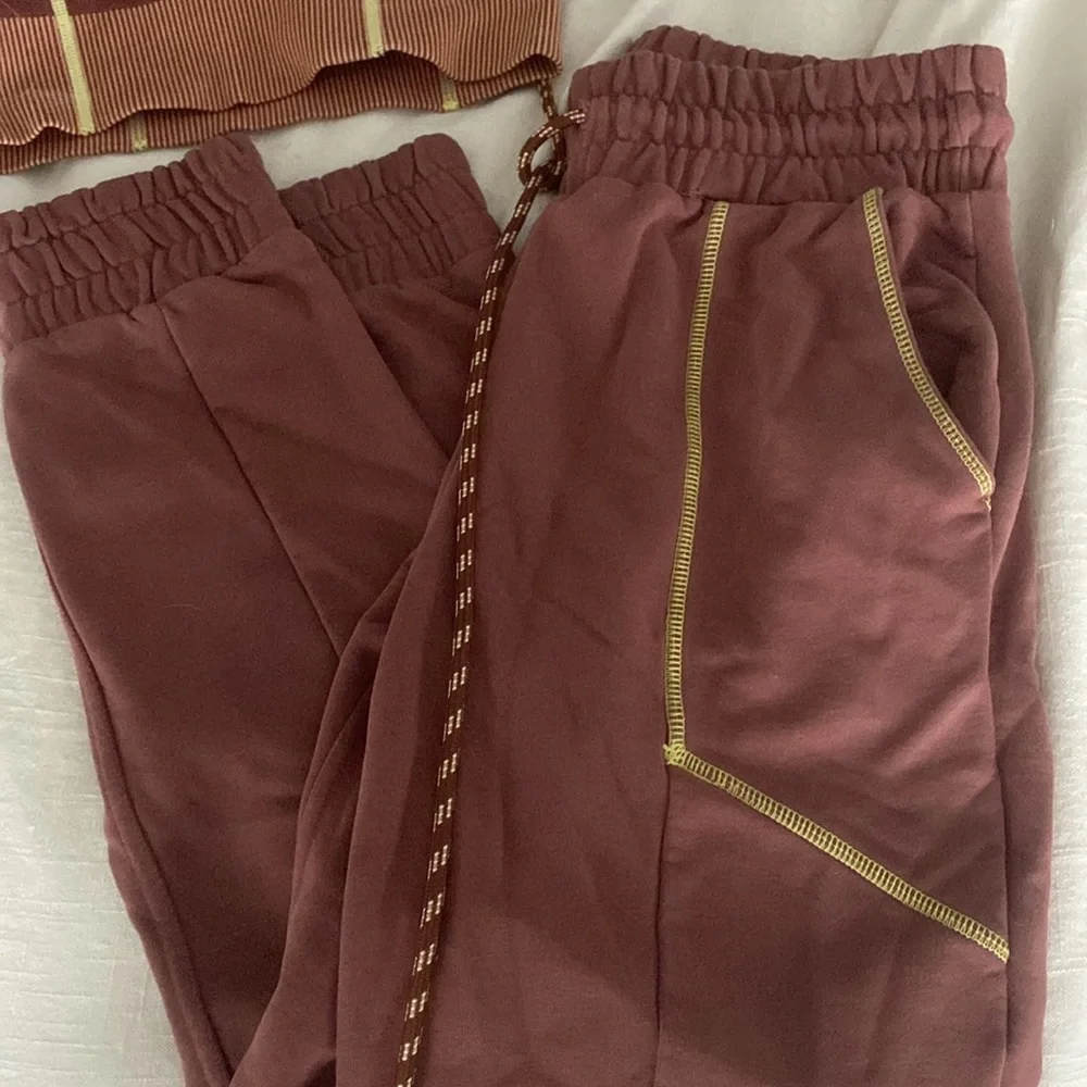 Fabletics set - Picture 3 of 4